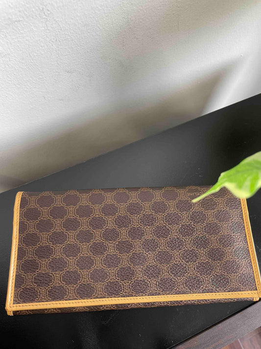 Luxury CELINE   Macadam Triomphe Brown Canvas Long Wallet