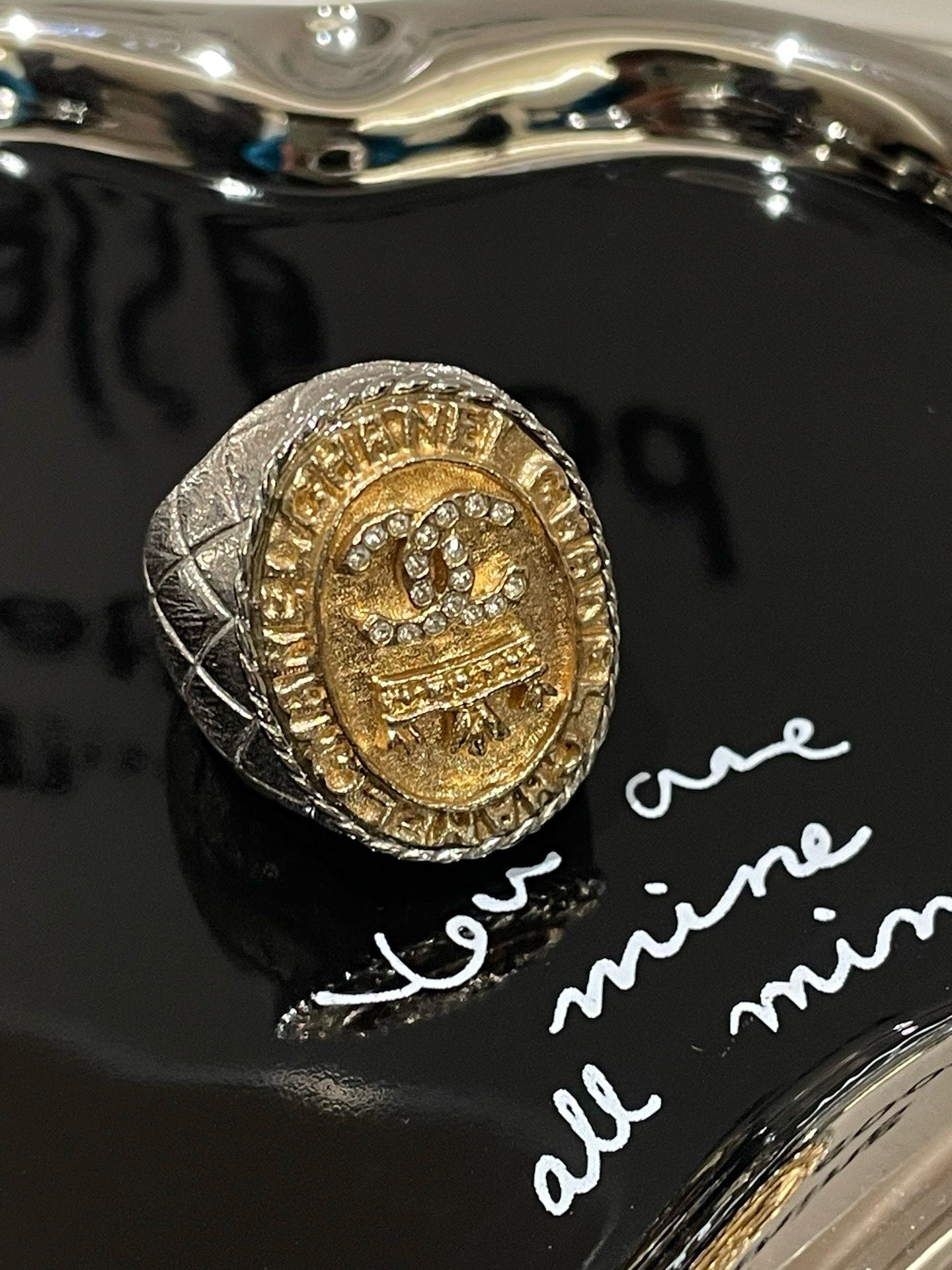 Chanel 21A Crown CC Ring Gold Diamond Ring