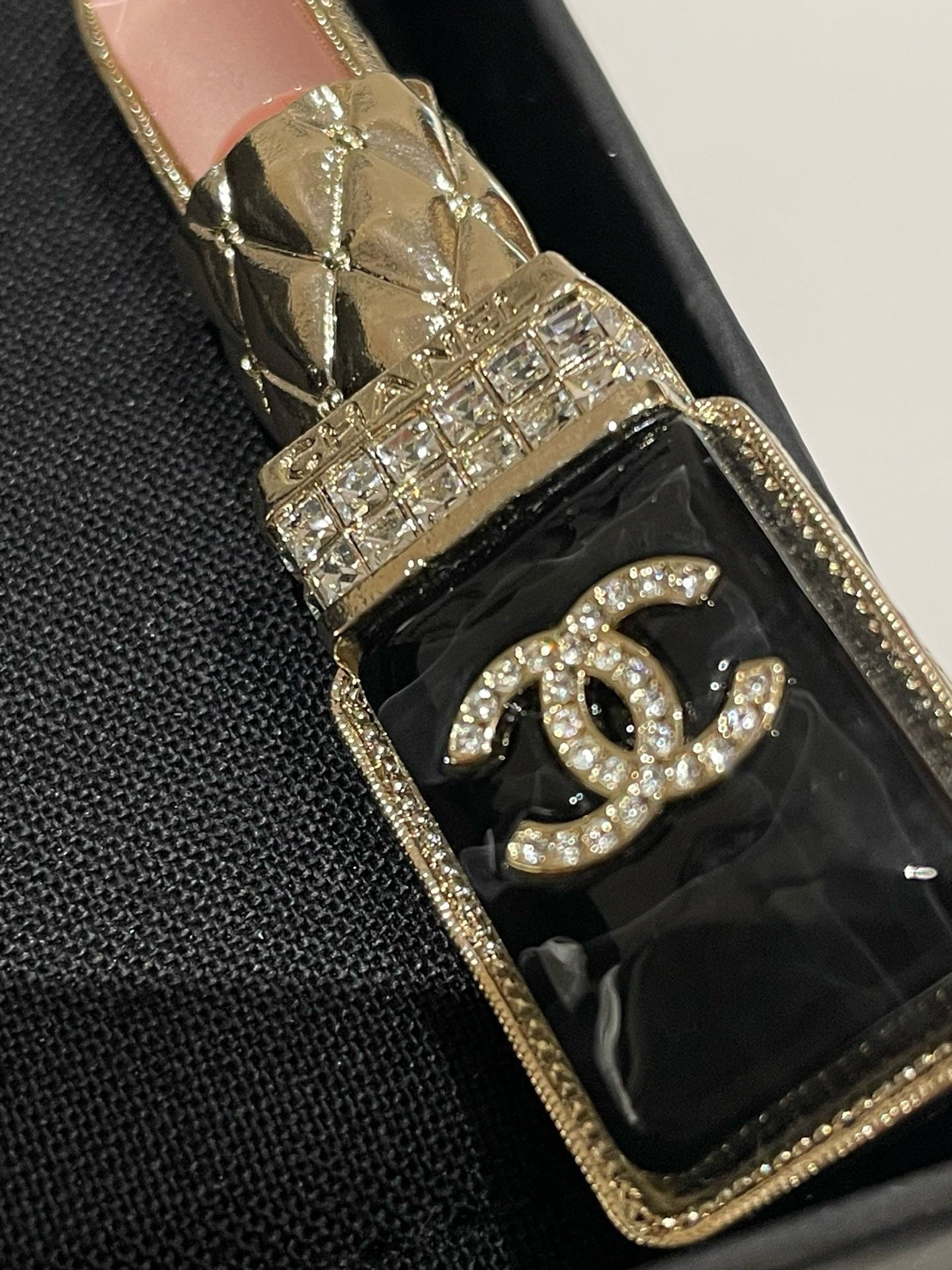 Chanel 22C Lipstick Brooch Black Pink Multicolor Jewelry