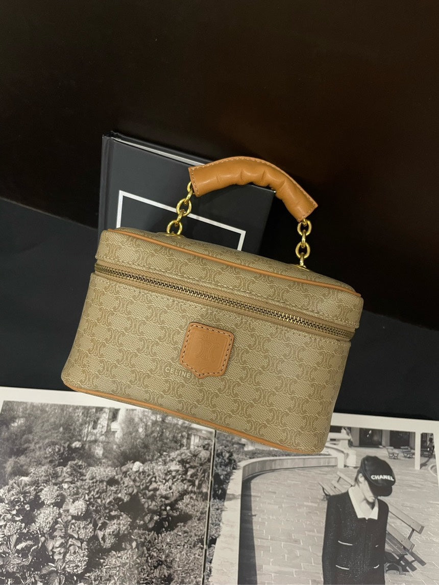 Luxury CELINE Monogram Case Milk Tea Color -   Shoulder Bag