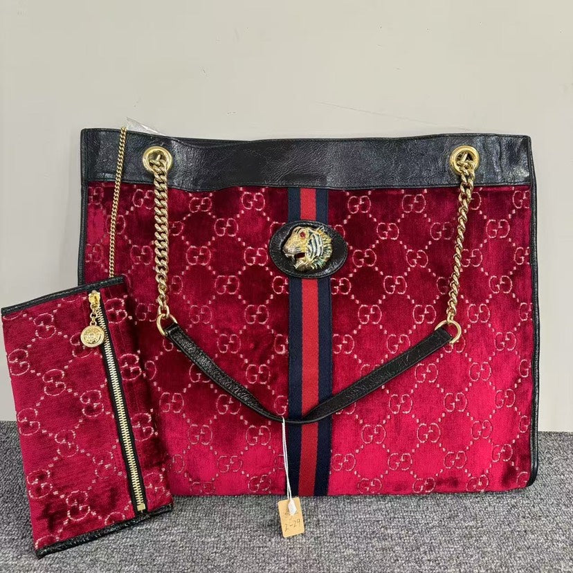 Gucci Rajah Tote Bag SJZ- in Red Velvet