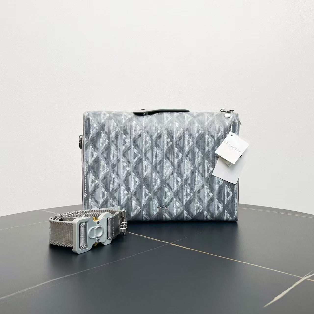 Dior   Crossbody Bag in Gray Canvas