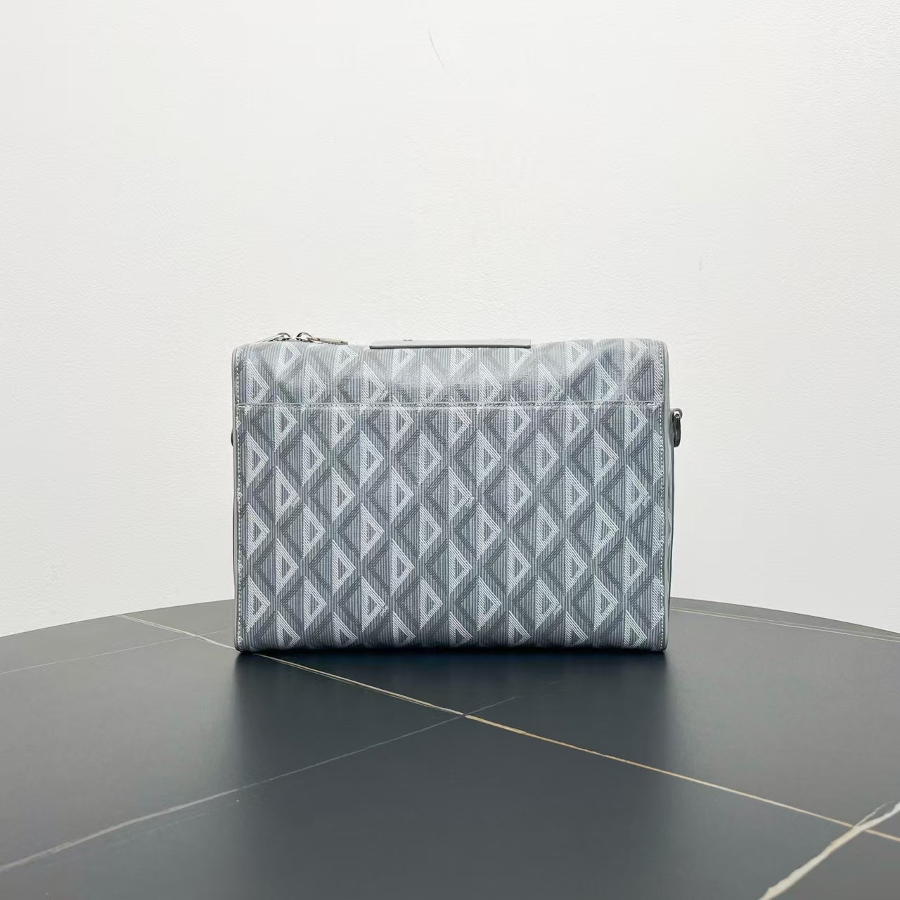Dior   Crossbody Bag in Gray Canvas