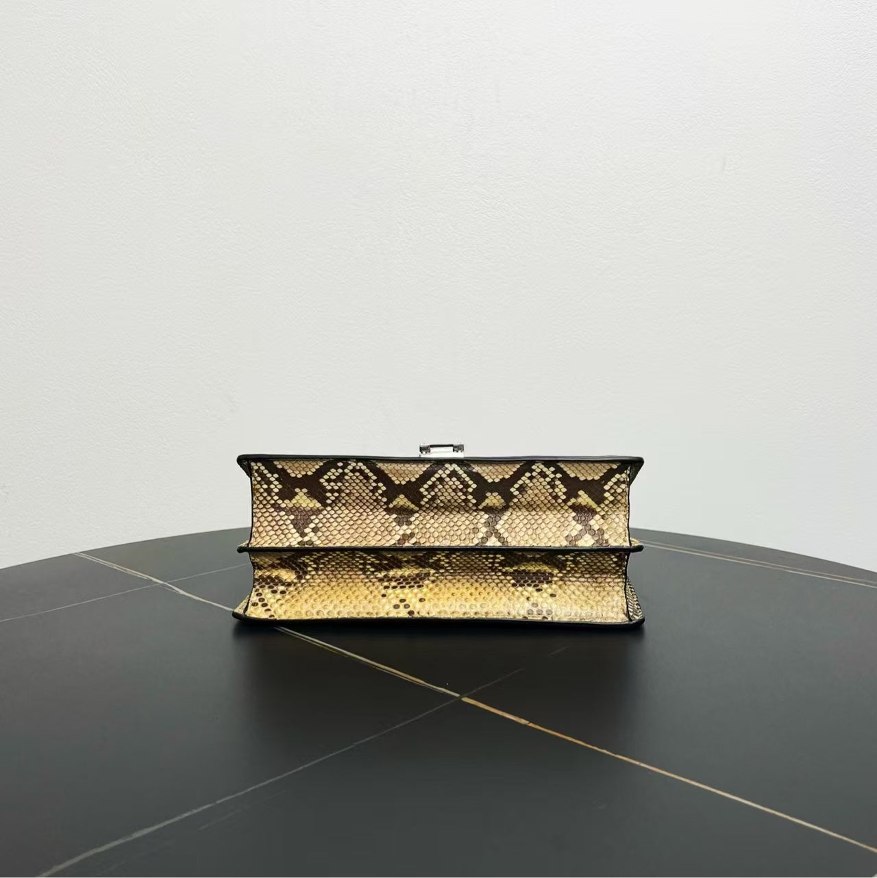 Luxury CELINE   Black Leather Shoulder Bag
