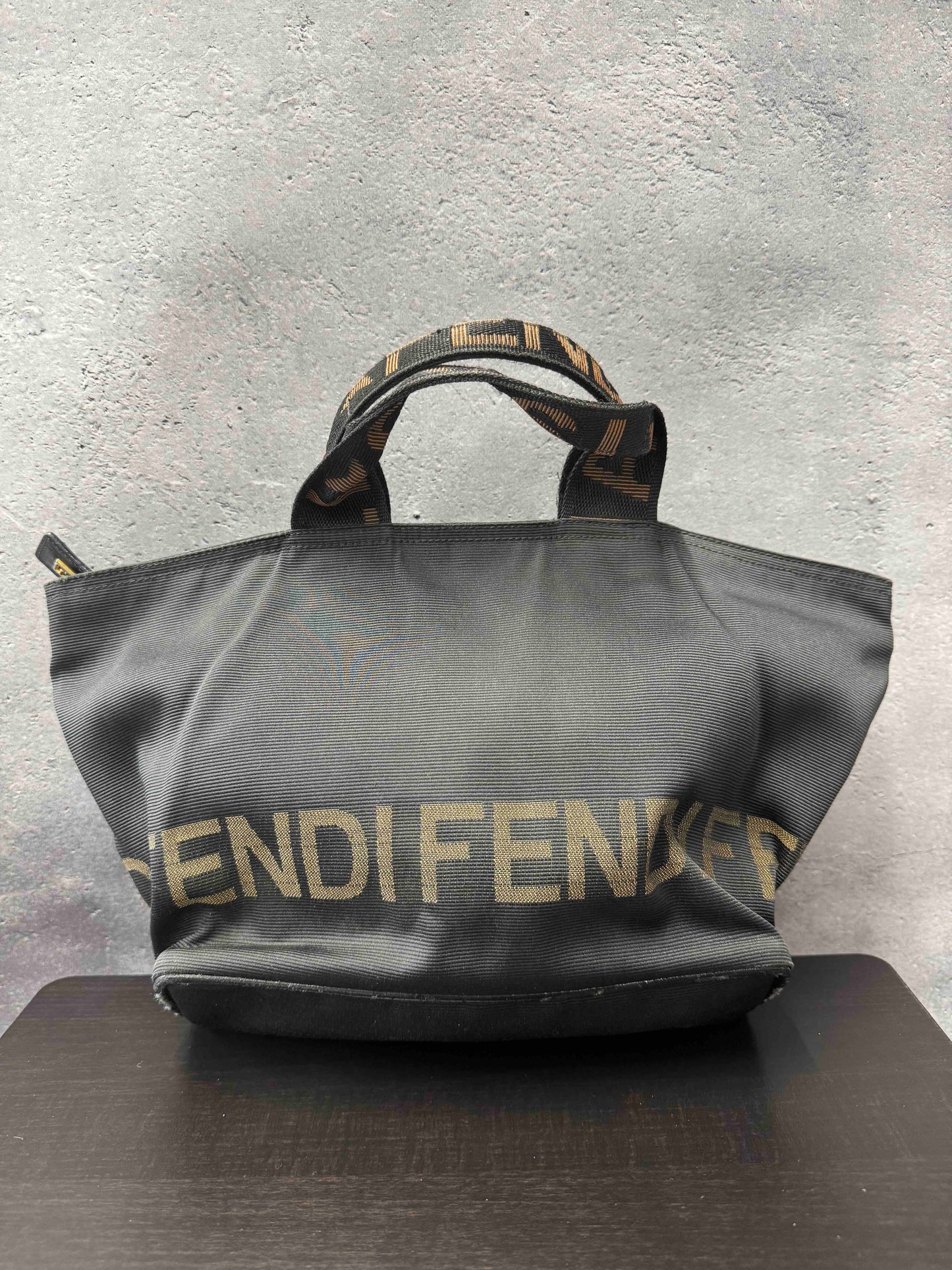 Fendi   Nylon Tote Bag Black RE57816600