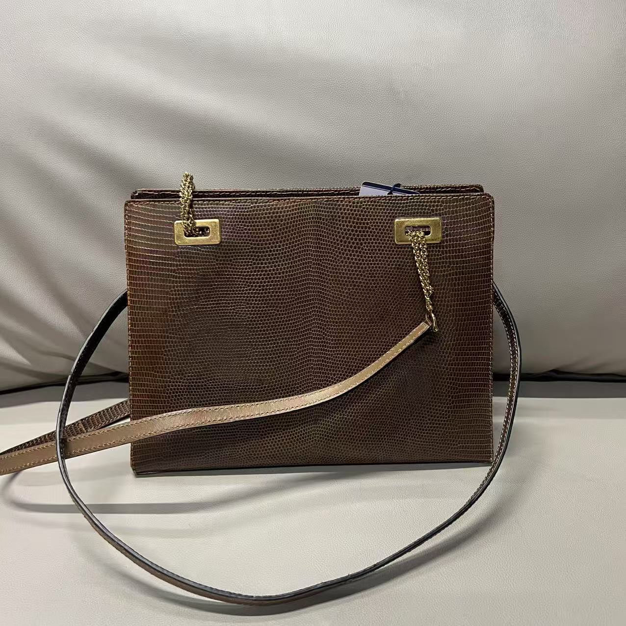 Gucci   lizard tote bag
