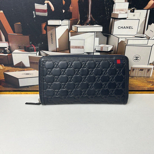 ??new  Gucci wallet ()