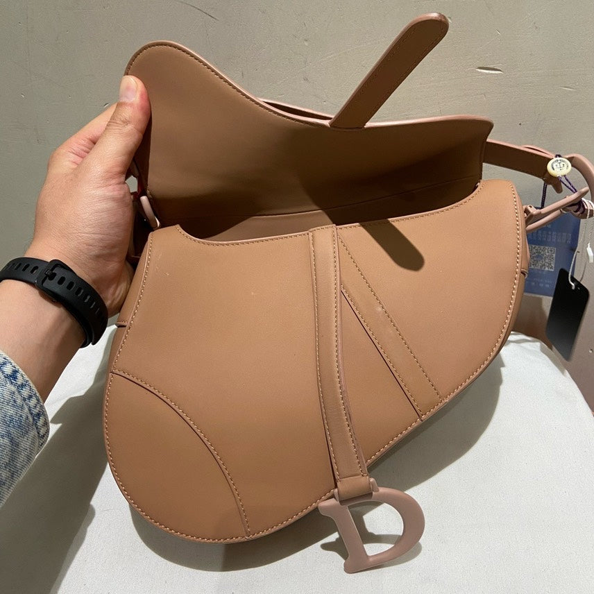 Dior Saddle Bag Beige Leather Medium Shoulder Bag
