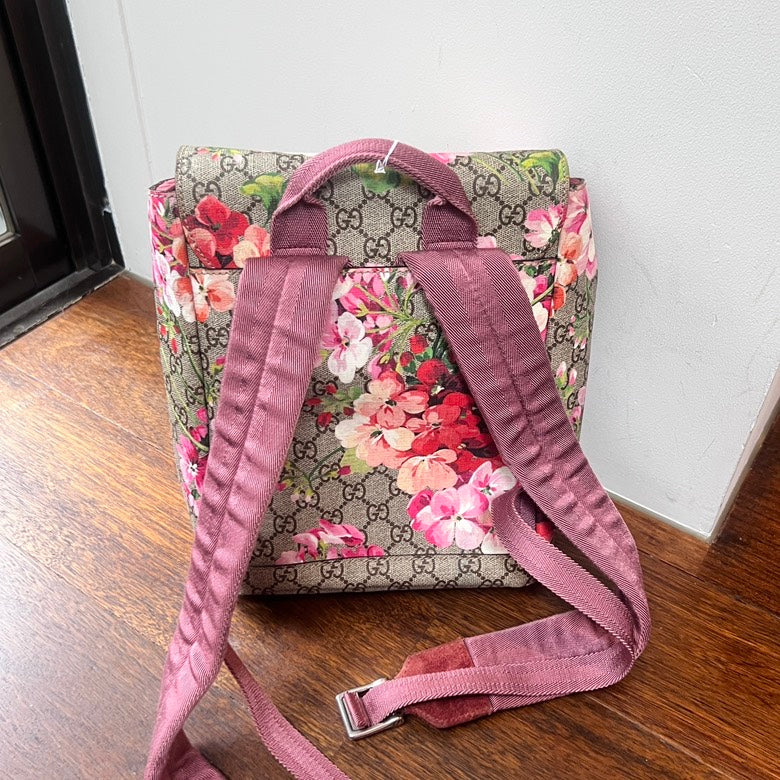 Gucci Blooms Supreme Backpack AG Floral Canvas