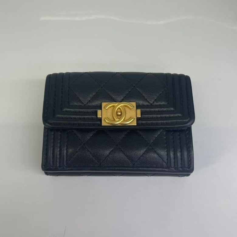 Chanel  Bag HY Quilted Black Leather Clutch