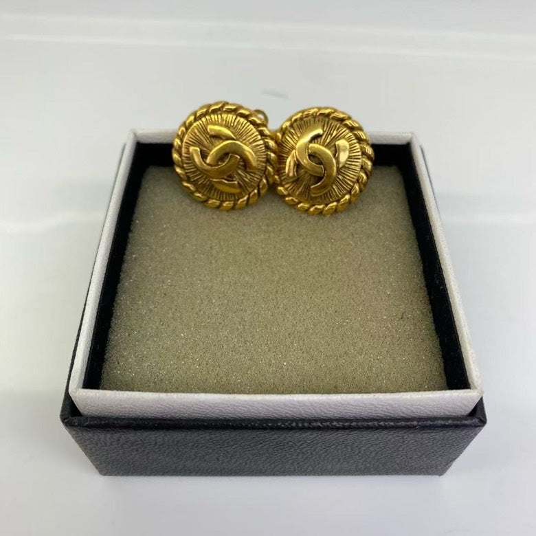 Chanel  Earrings HY Gold Statement