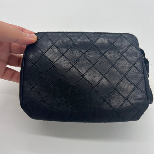 Chanel pouch bag A7958