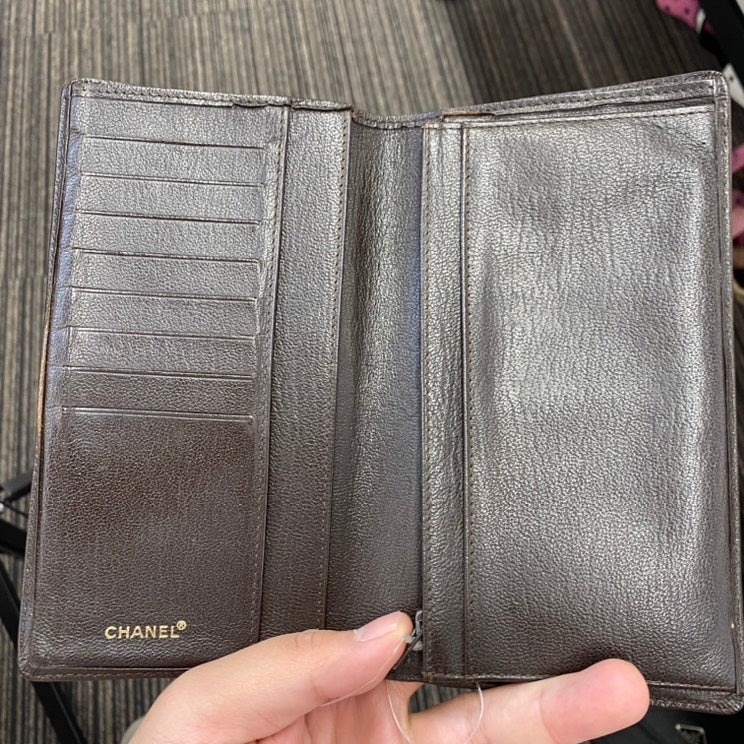 Chanel  Long Wallet Brown Leather A7959