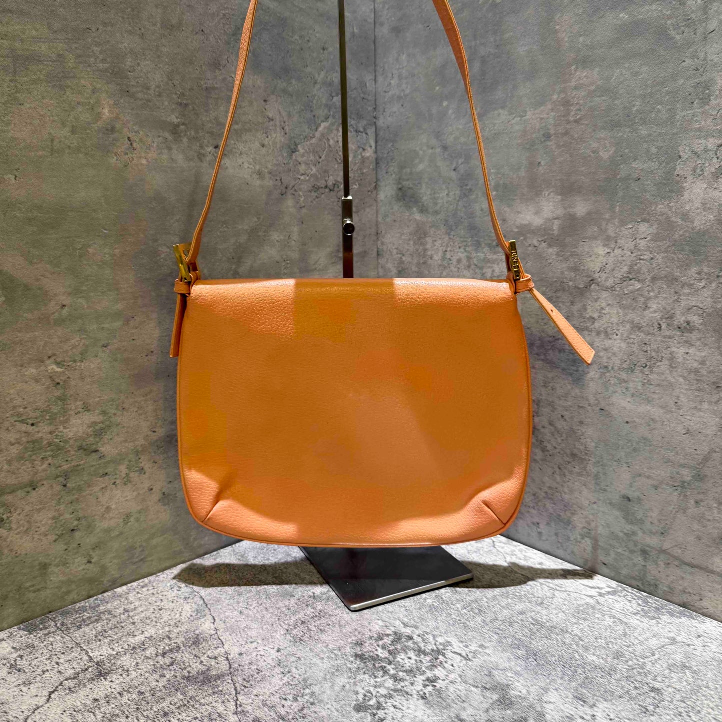 ??? Fendi   shoulder bag