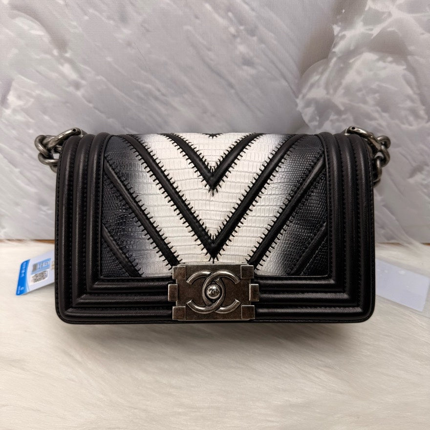 Chanel  Leboy Black/White Leather Shoulder Bag