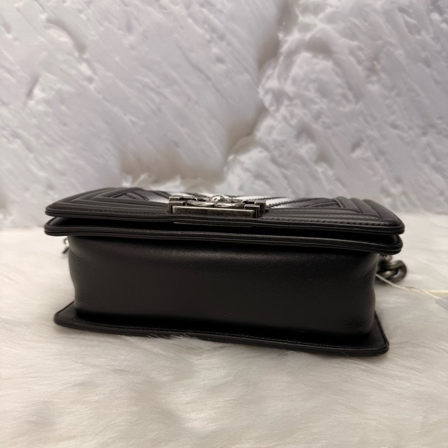 Chanel  Leboy Black/White Leather Shoulder Bag