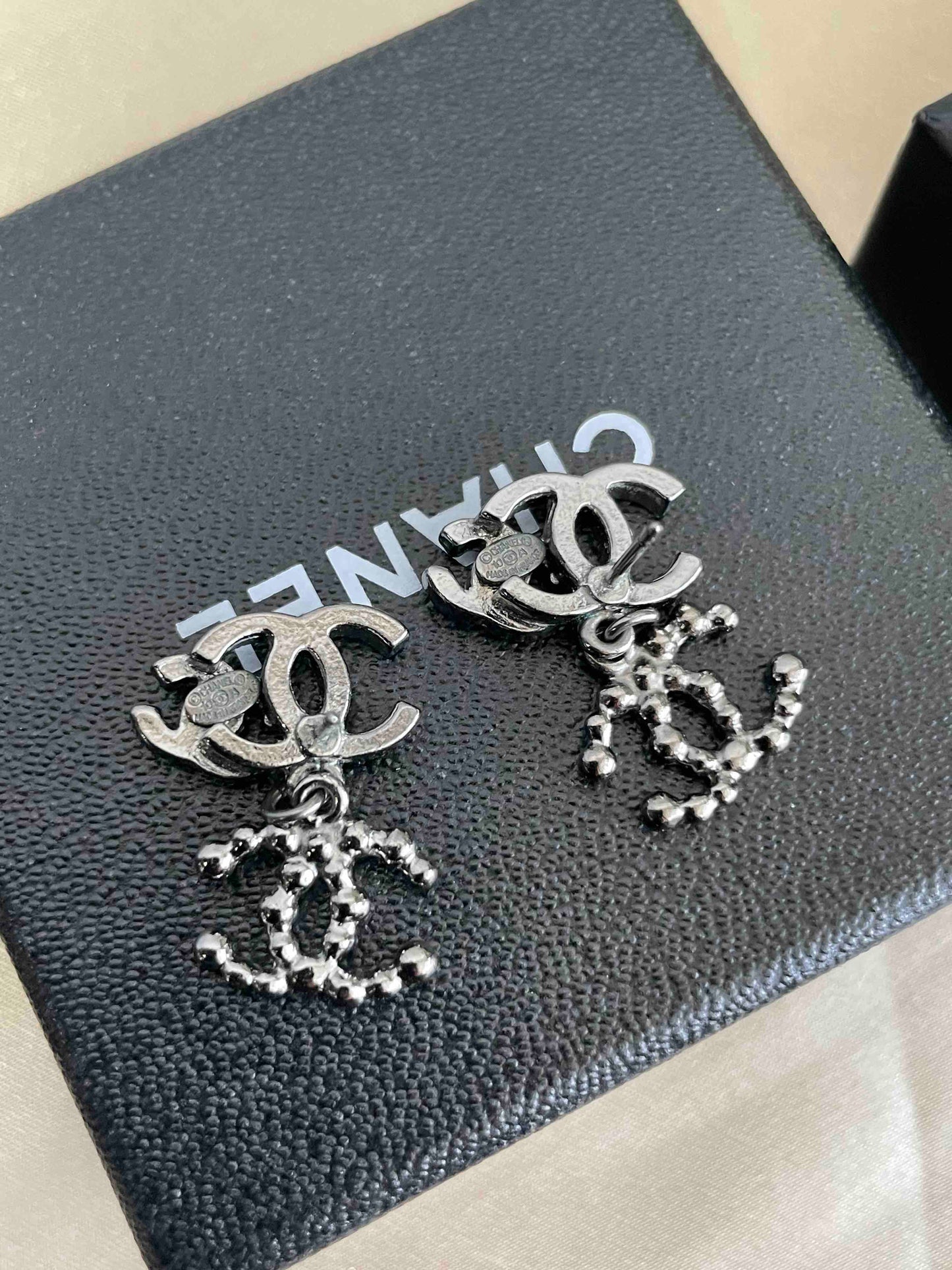 Chanel CC Earrings RE80256700 Pearl Silver Earrings