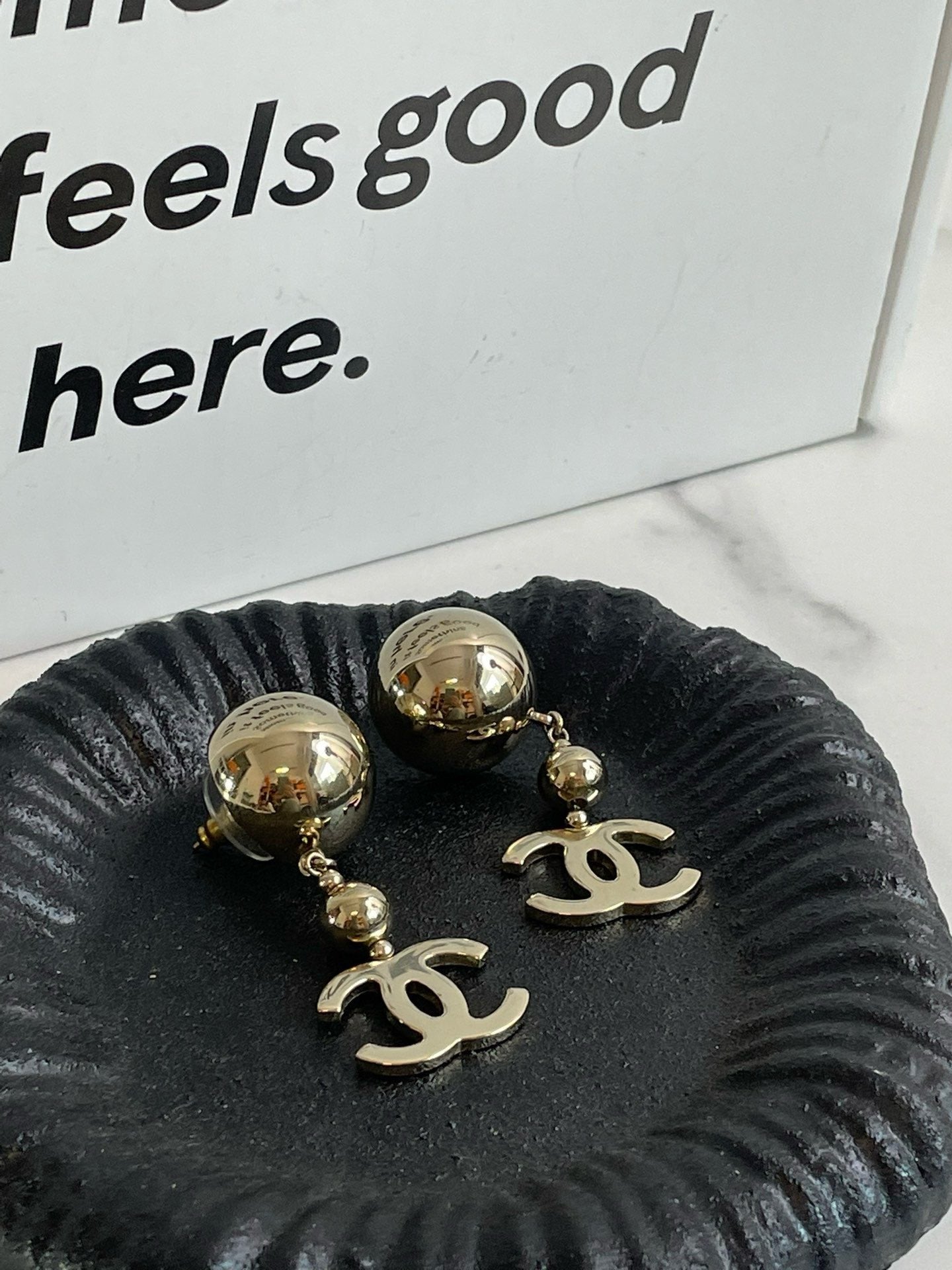 ?? Chanel 21S CC earrings #J2046