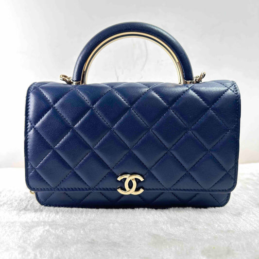 TT! BJ1109905017 Pre-loved Chanel Lambskin Shoulder Bags WOC Blue Handbag Shoulder Bag