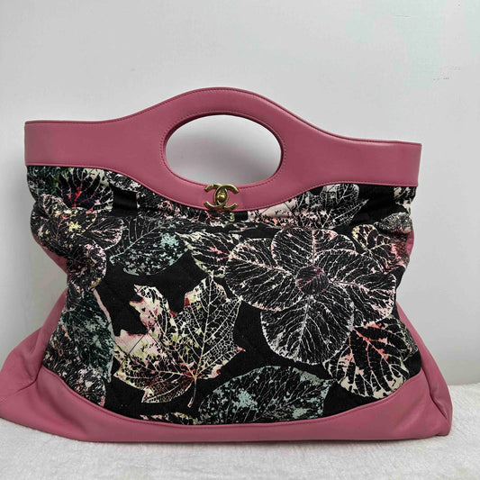 TT! Pre-loved Chanel BJ11018up05020 31 Bag Forest Series Plum Pink Monogram Canvas & Cowhide Handbag
