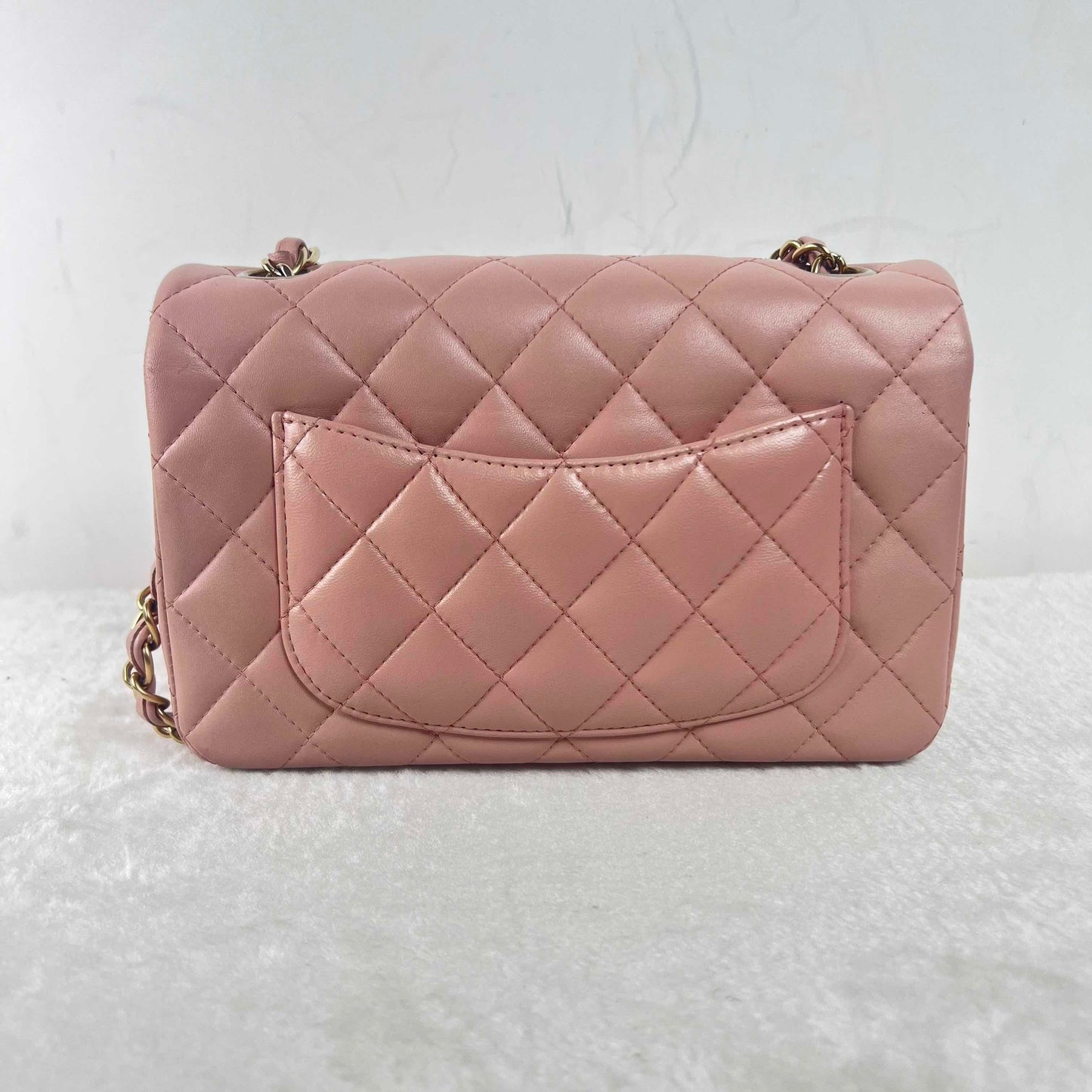 Pre-loved Chanel BJ11014 Pink Mini Cowskin Shoulder Bag