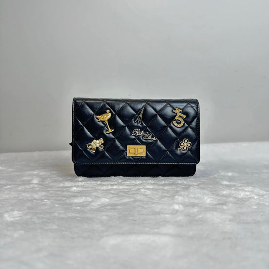 TT! Pre-loved Chanel BJ11018 19050165 Badge 2.55 WOC Chain Bag Black Gold Lambskin Shoulder Bag