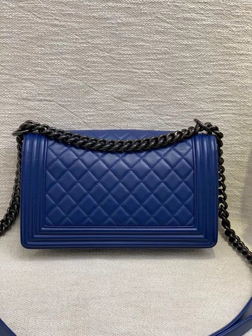 Chanel Leboy so black Blue 2018 25cm 5155
