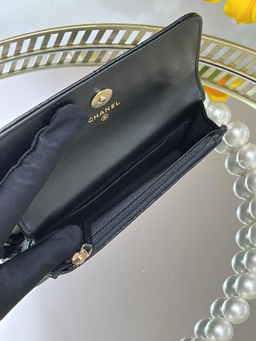 CHANEL mini woc Pearl 2020 15*10cm 8529