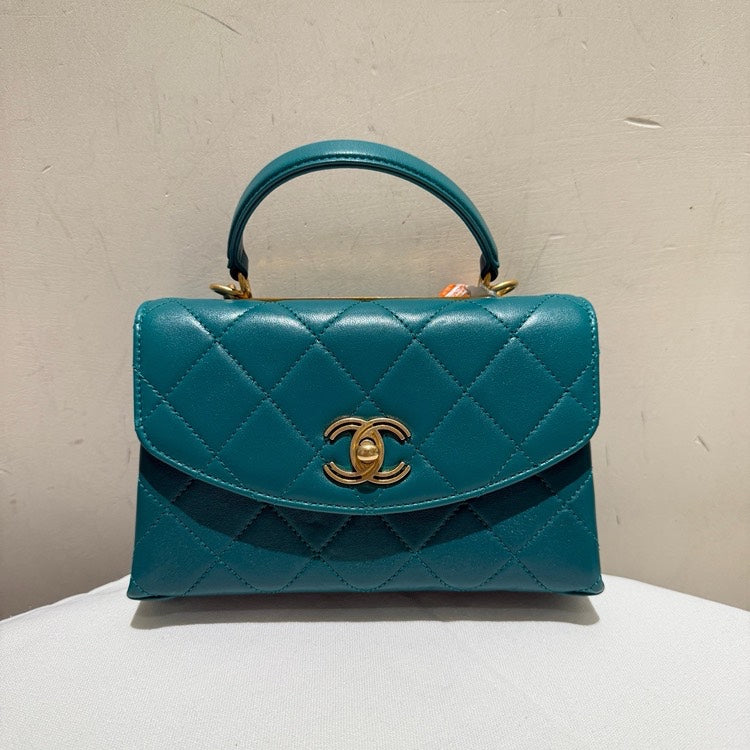 Chanel trendy cc handle 20b crossbody