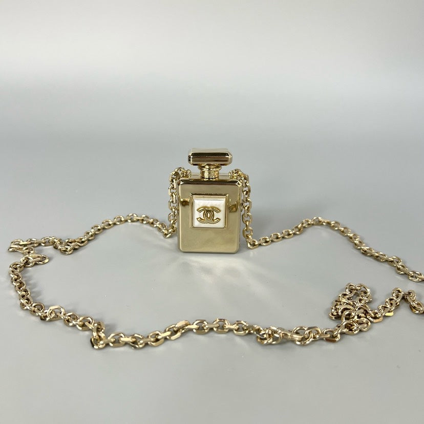 Chanel 22s Necklace 82cm 5.5cm XJ10611