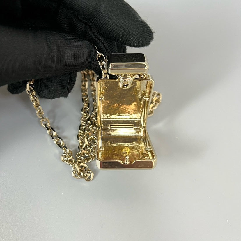 Chanel 22s Necklace 82cm 5.5cm XJ10611
