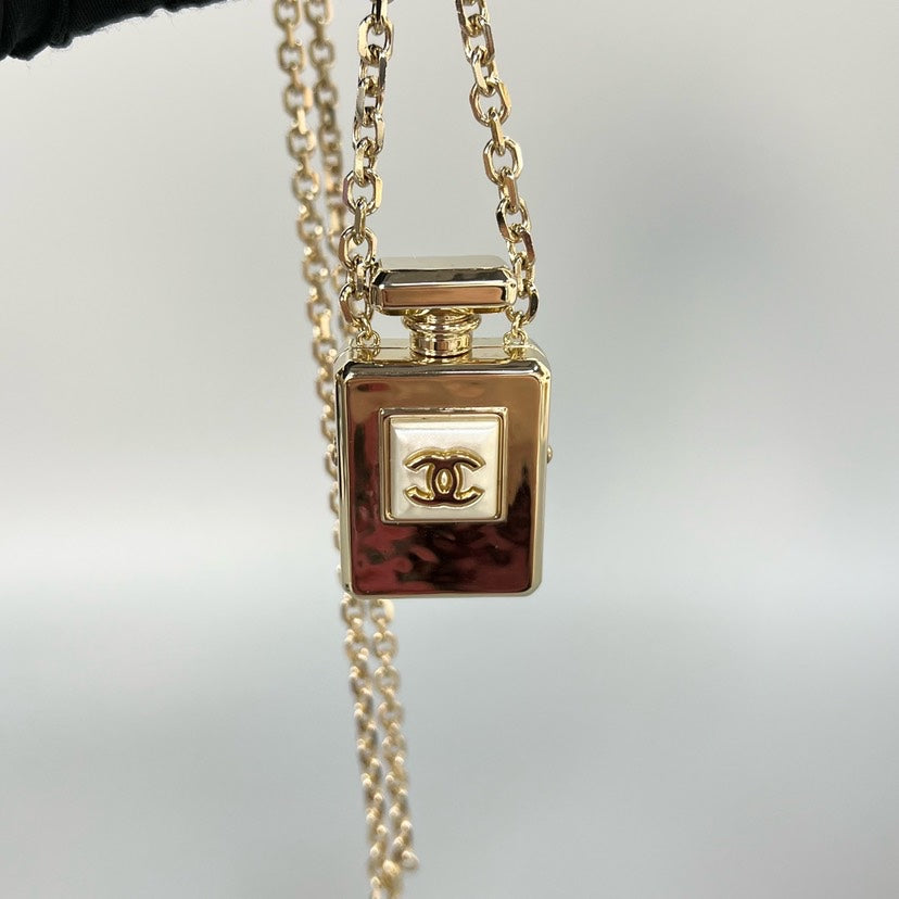 Chanel 22s Necklace 82cm 5.5cm XJ10611