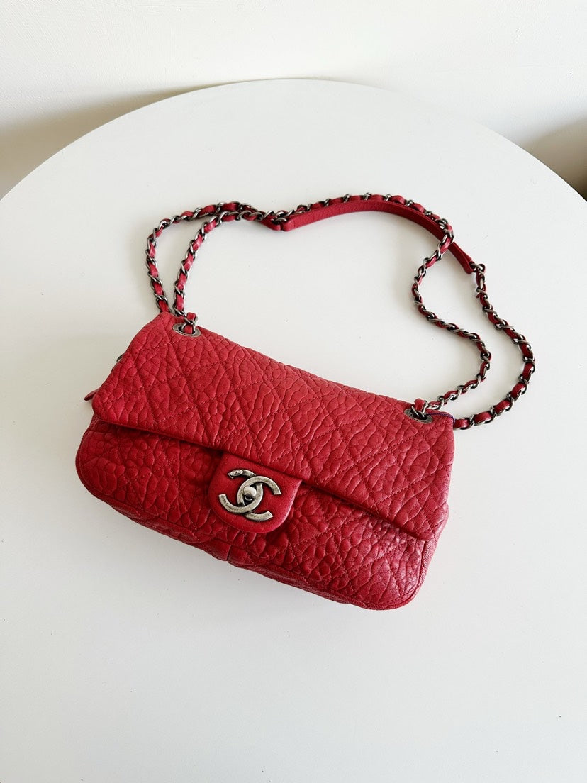 Chanel Classic Flap Bag Red Leather Shoulder Bag 25x13cm