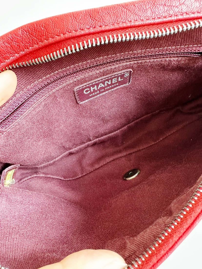 Chanel Classic Flap Bag Red Leather Shoulder Bag 25x13cm