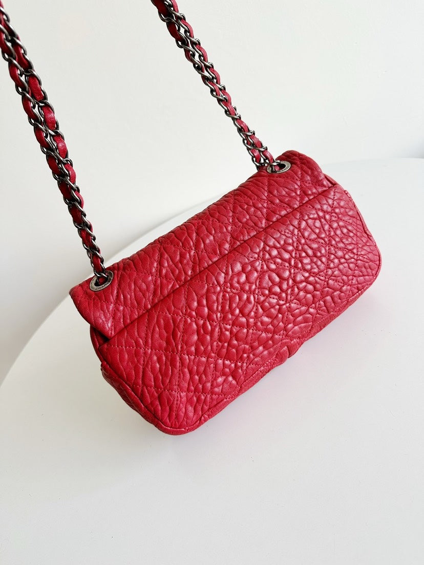 Chanel Classic Flap Bag Red Leather Shoulder Bag 25x13cm