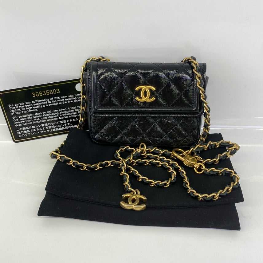 Chanel   Quilted Black Leather Crossbody Bag