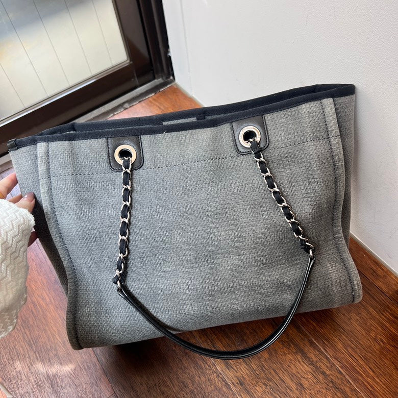 Chanel  Canvas Tote Bag AG285 in Gray
