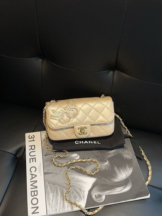 Chanel Mini Bag 17x8cm 2017year 117370