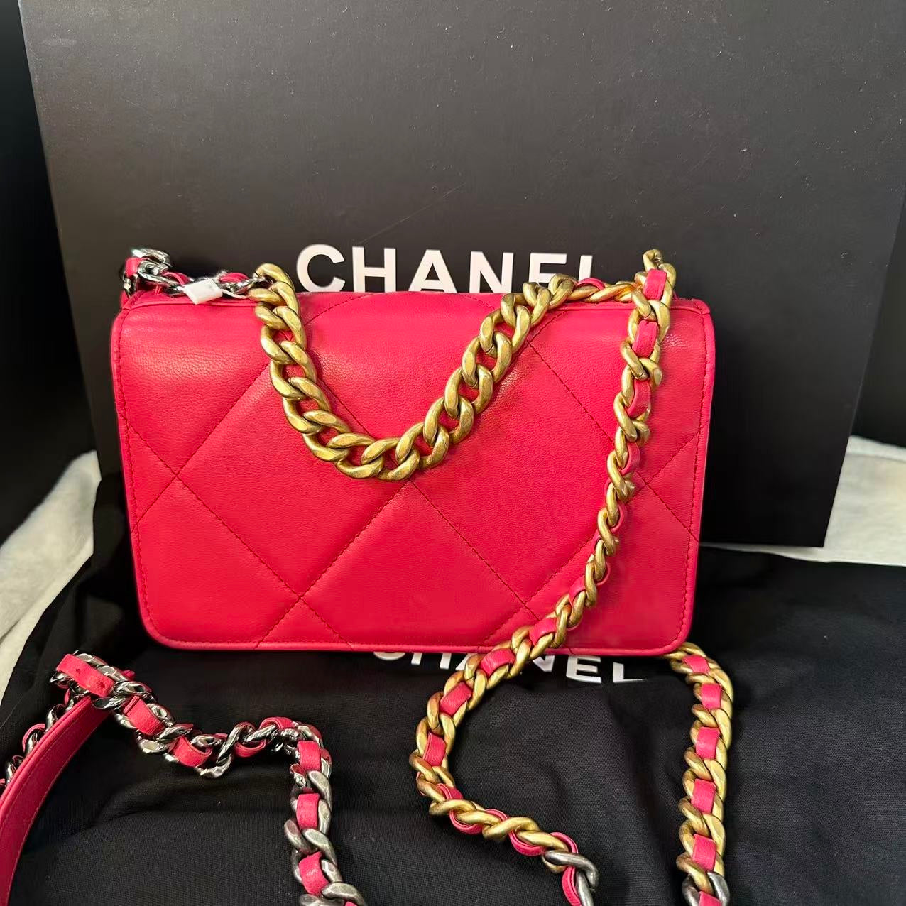 Chanel 19bag woc full set year2020 12537083