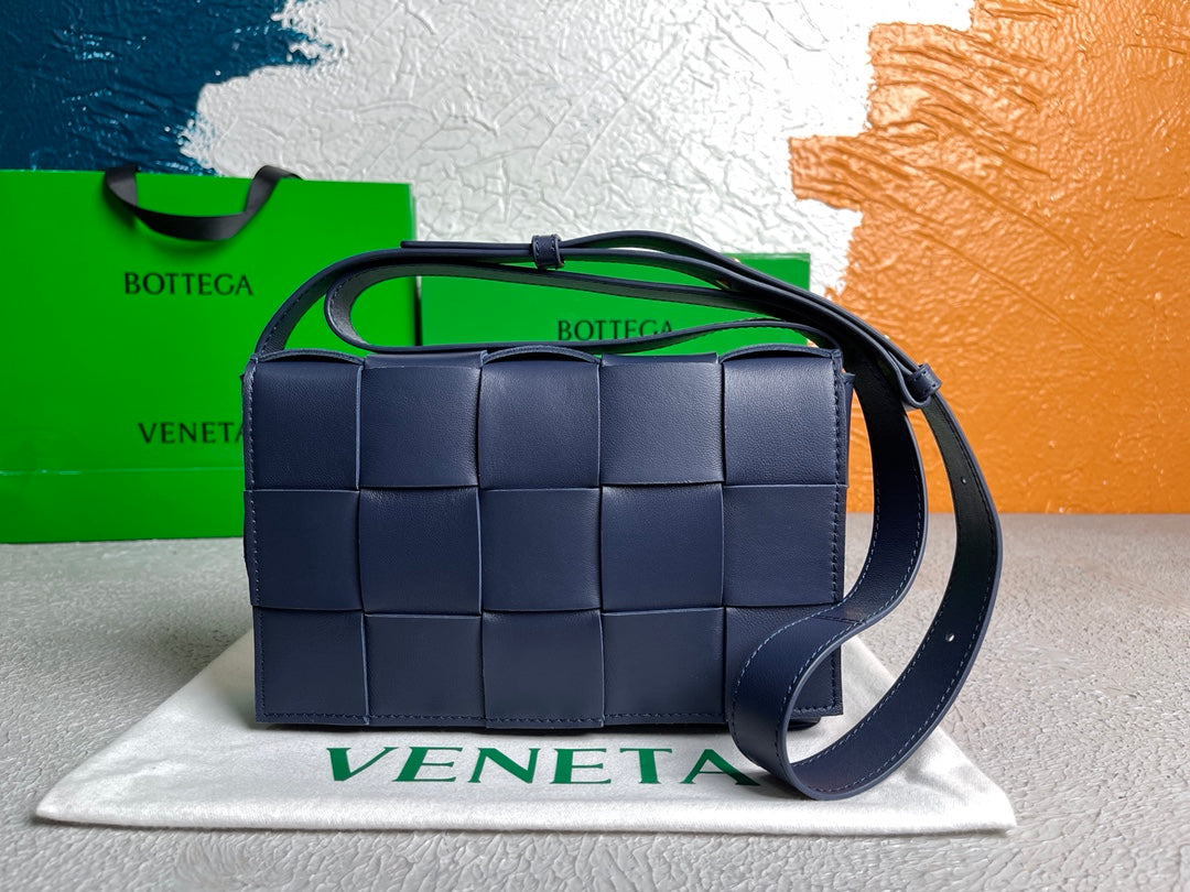 Top Quality Cassette Dark Blue, For Women, Women’s Bags 9.1in/23cm