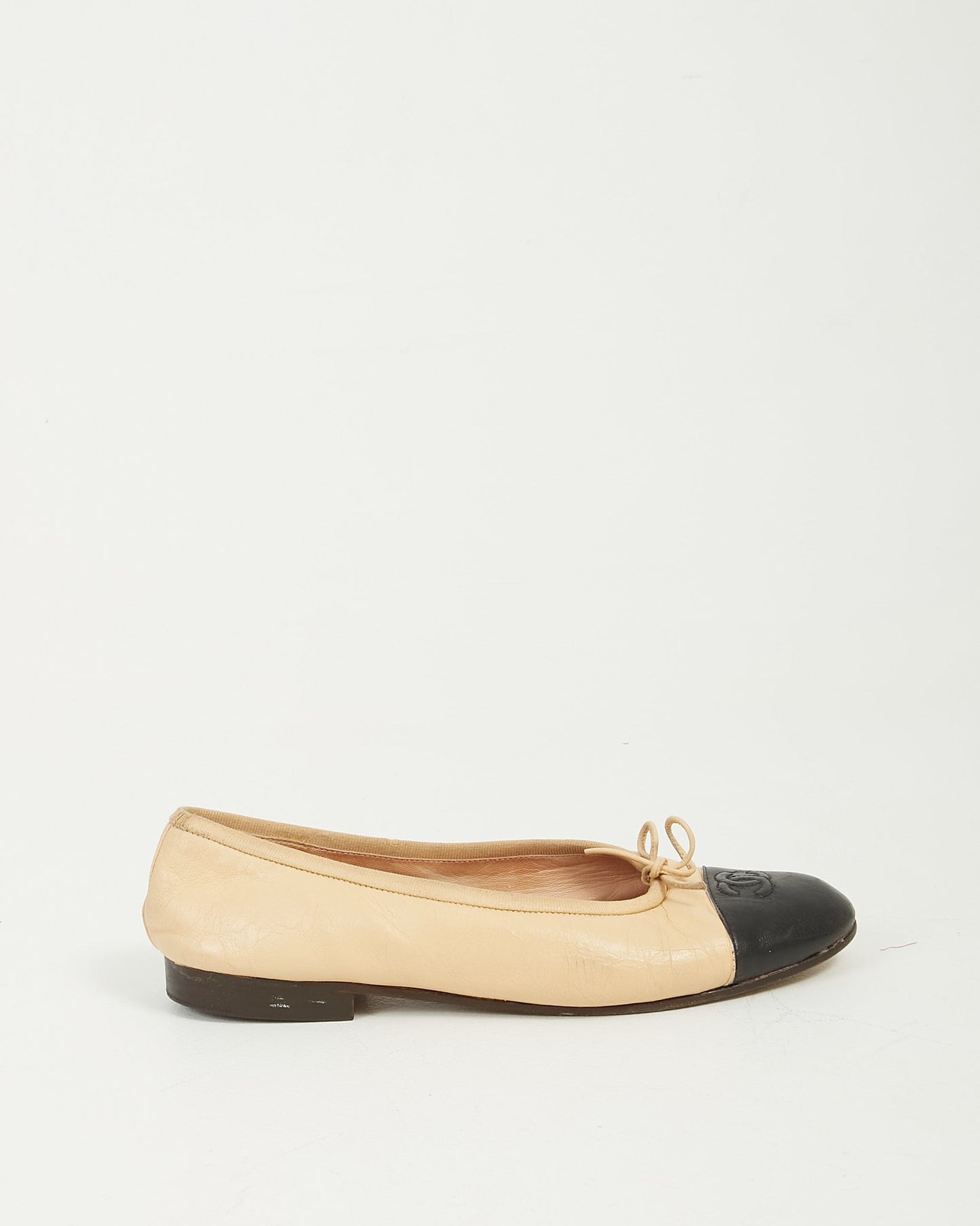 Chanel Beige/Black Classic   Ballerina Flats - 37