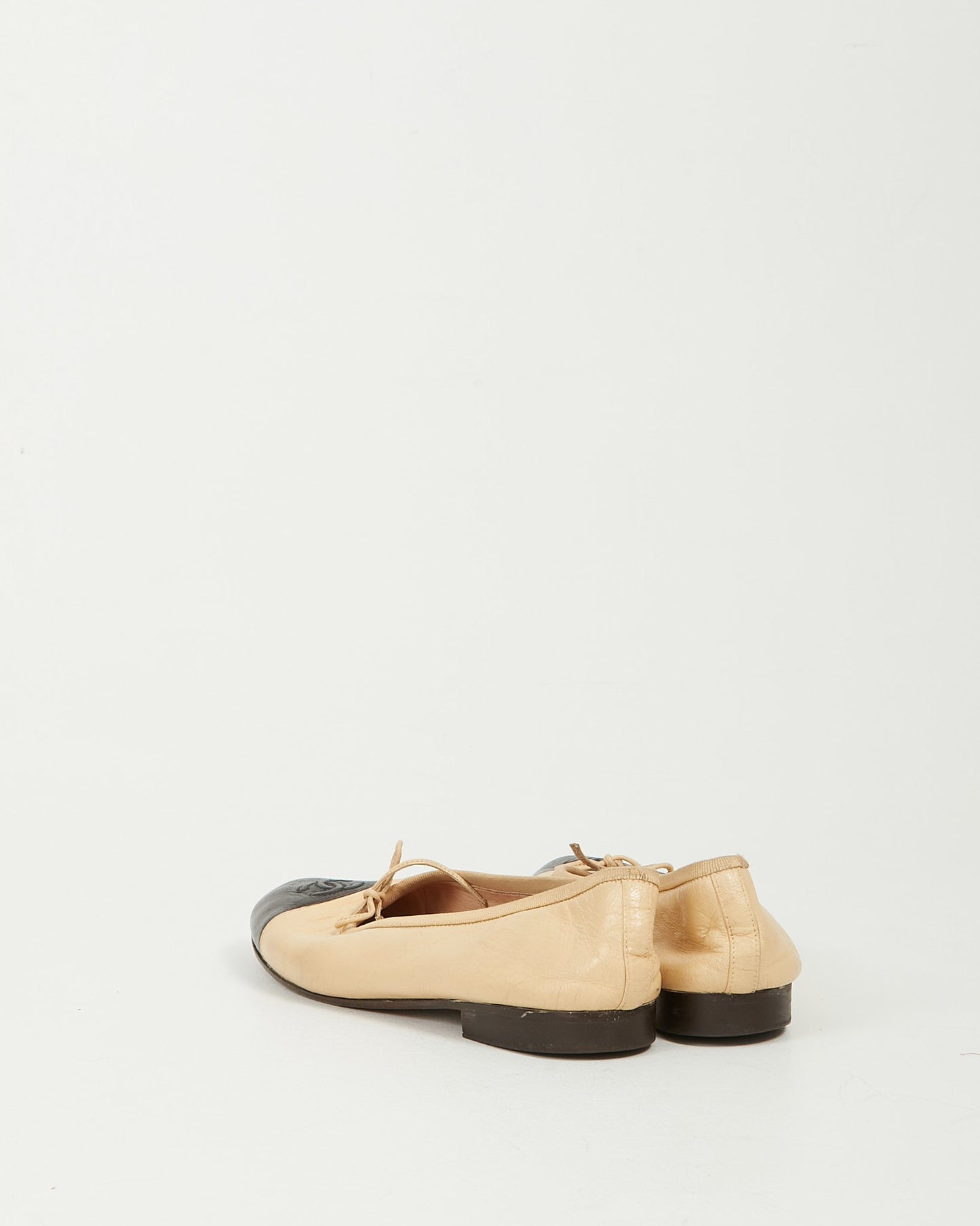 Chanel Beige/Black Classic   Ballerina Flats - 37