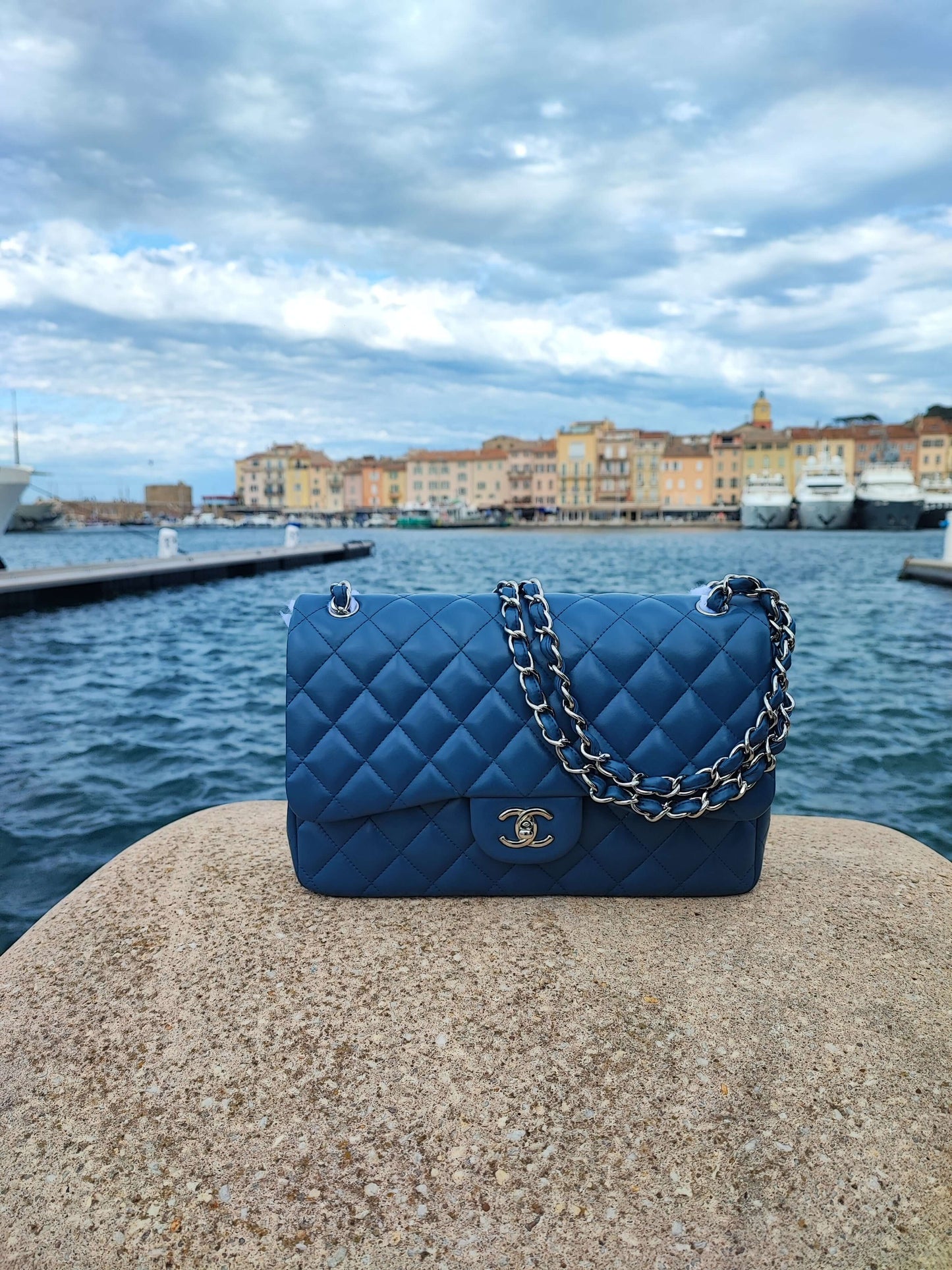 Chanel - Sac Timeless Jumbo Bleu