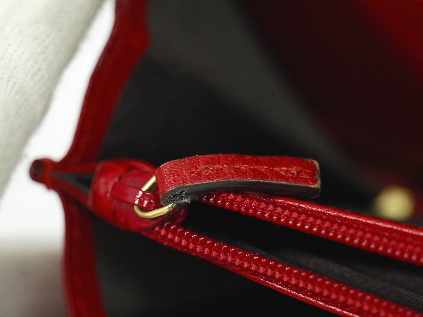 Gucci Gg Marmont Zip Around Wallet Leather Red Leather Wallets Accessory ( )
