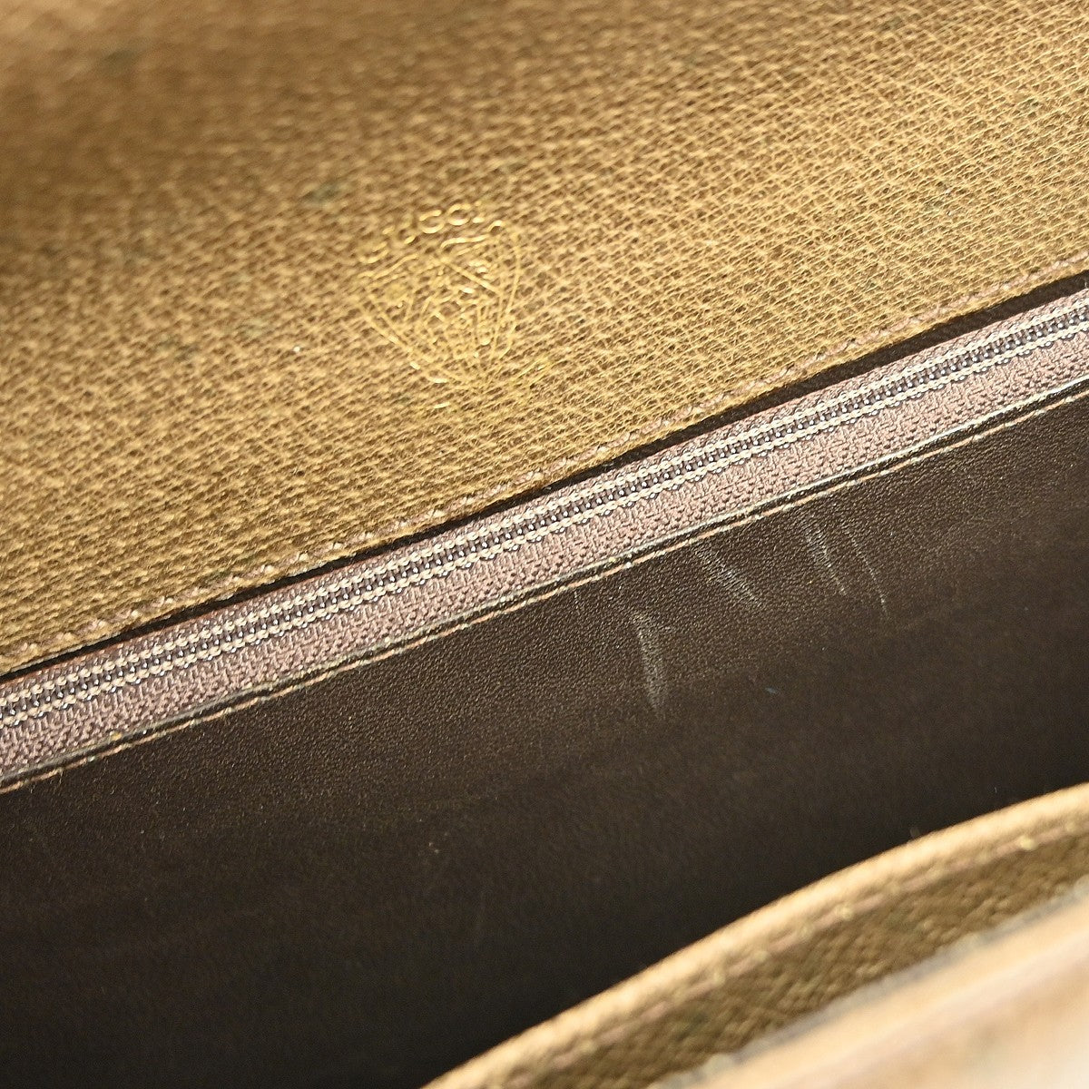 Gucci   G Logo Shoulder Bag Leather Brown Leather Shoulder Bag Bag ( )