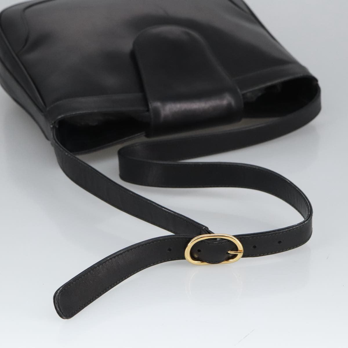 Gucci   Shoulder Bag Leather Black Leather Shoulder Bag Bag ( )