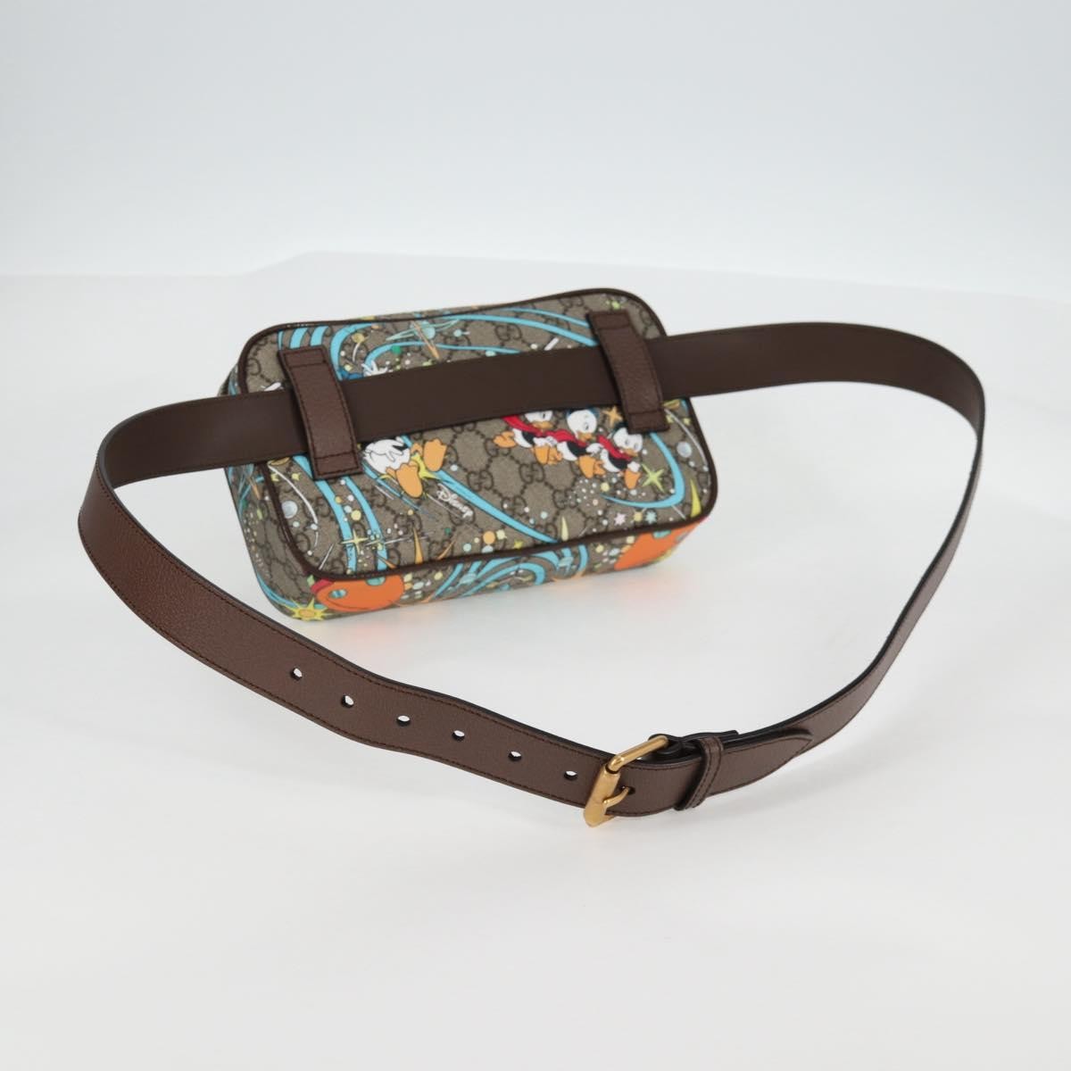 Gucci Disney Donald Duck Belt Bag Printed Gg Coated Canvas Beige Pvc Shoulder Bag Bag ( )