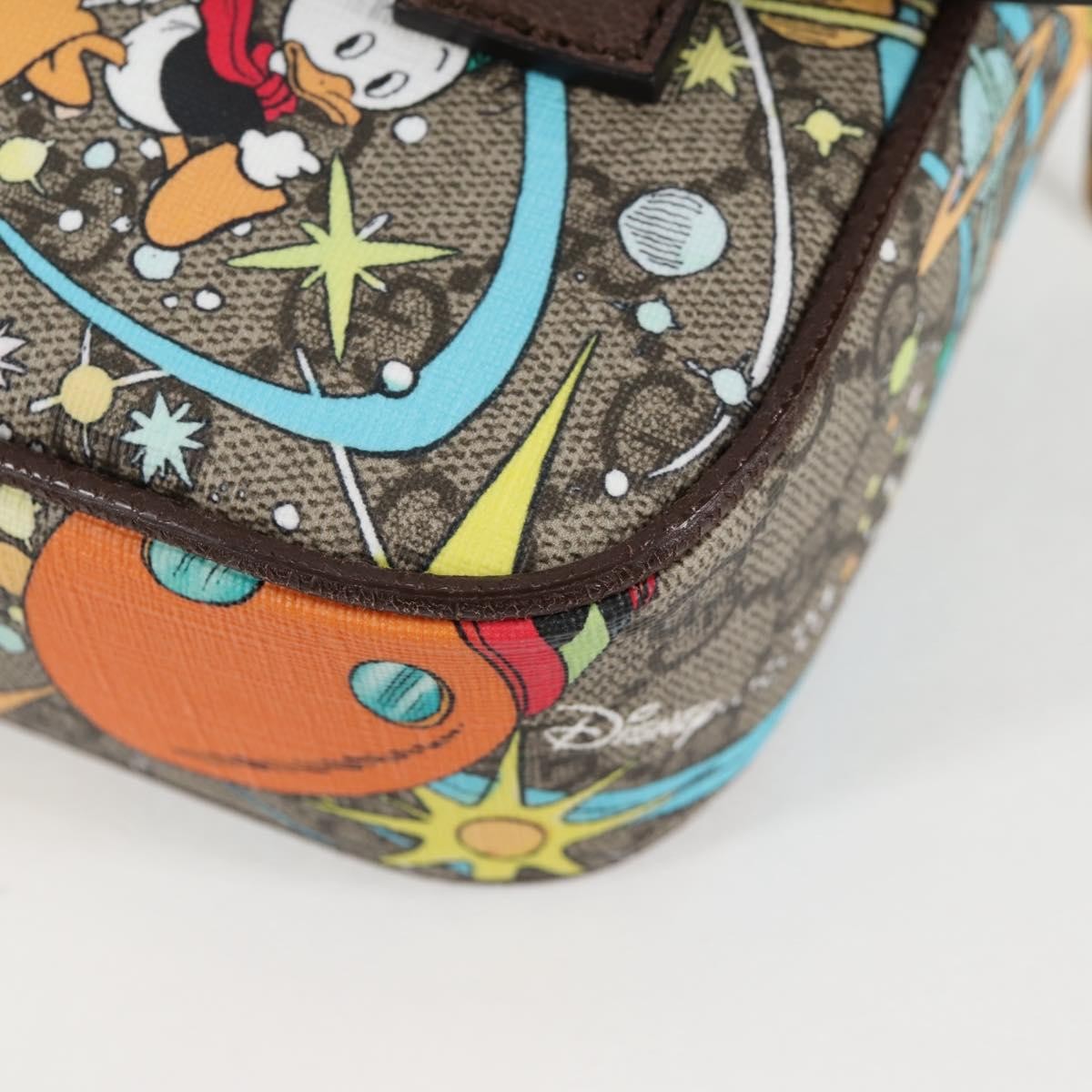 Gucci Disney Donald Duck Belt Bag Printed Gg Coated Canvas Beige Pvc Shoulder Bag Bag ( )