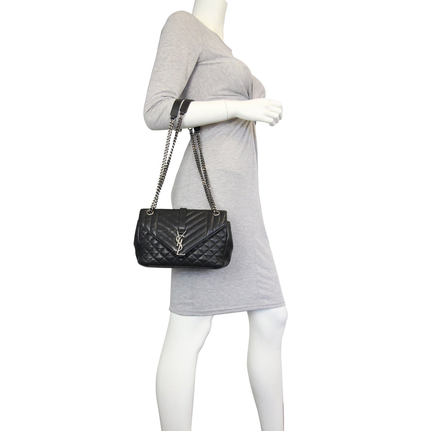 Saint Laurent Classic Medium Tri-Quilt Soft Envelope