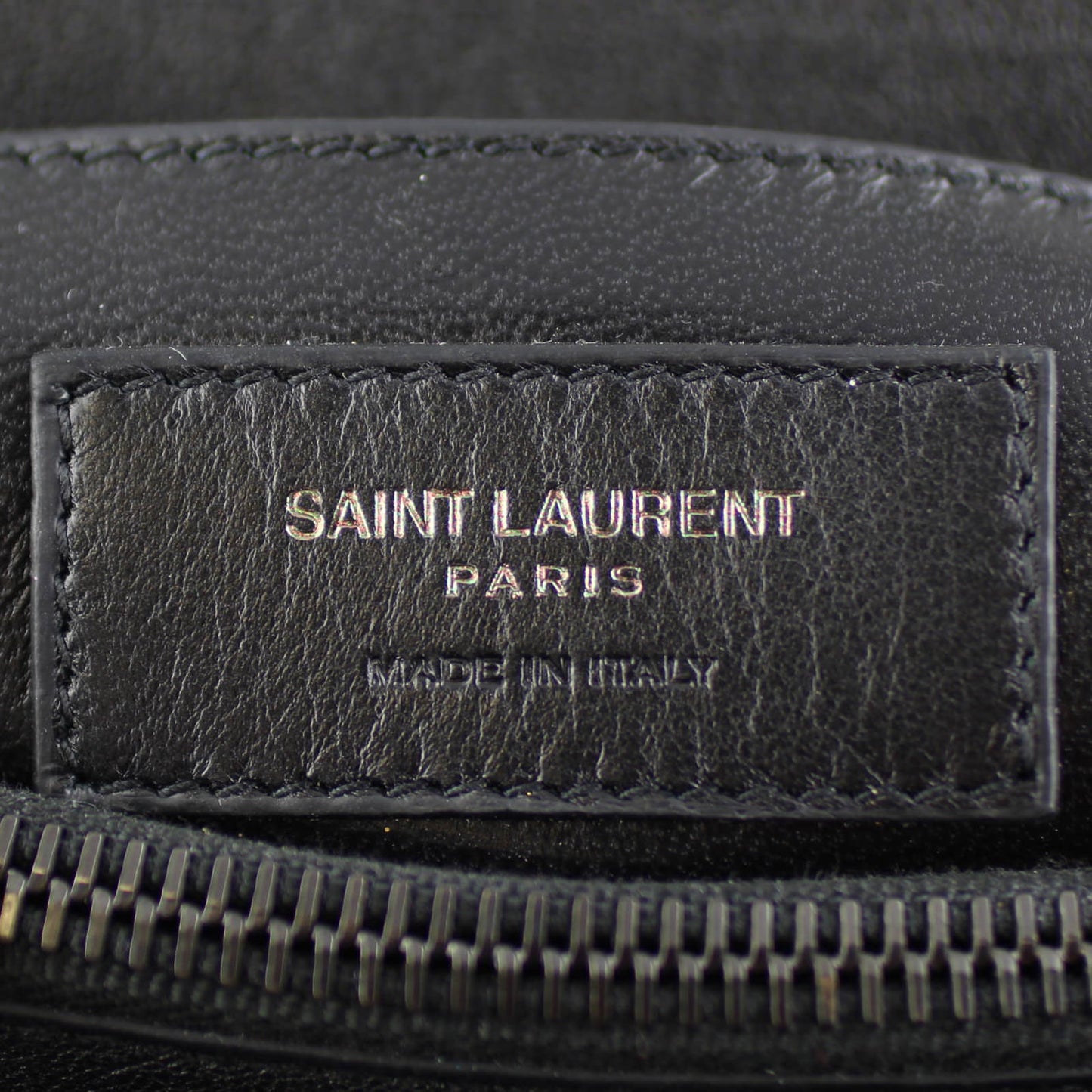 Saint Laurent College Medium